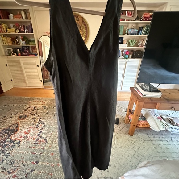 Harris Cotton brand black linen dress. Size large. - Picture 2 of 6